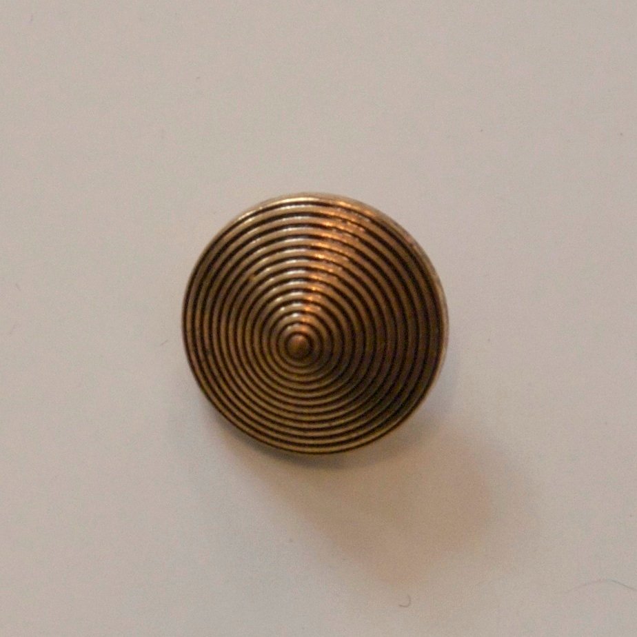 Gold button 20 mm