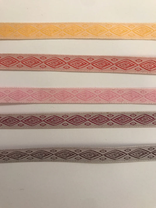 Ribbon w/ pattern 10 mm