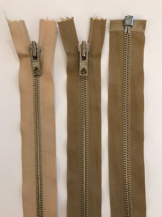 Metal zipper divisible 68 cm