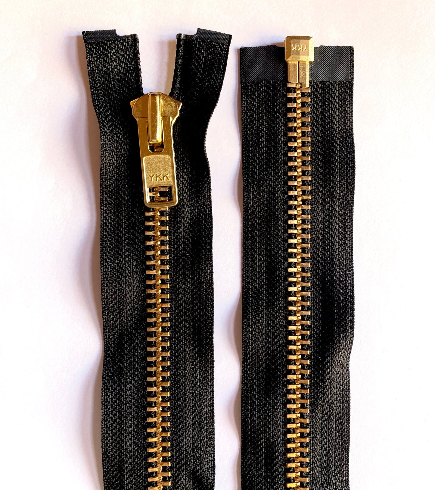 YKK metal zipper divisible 67 cm