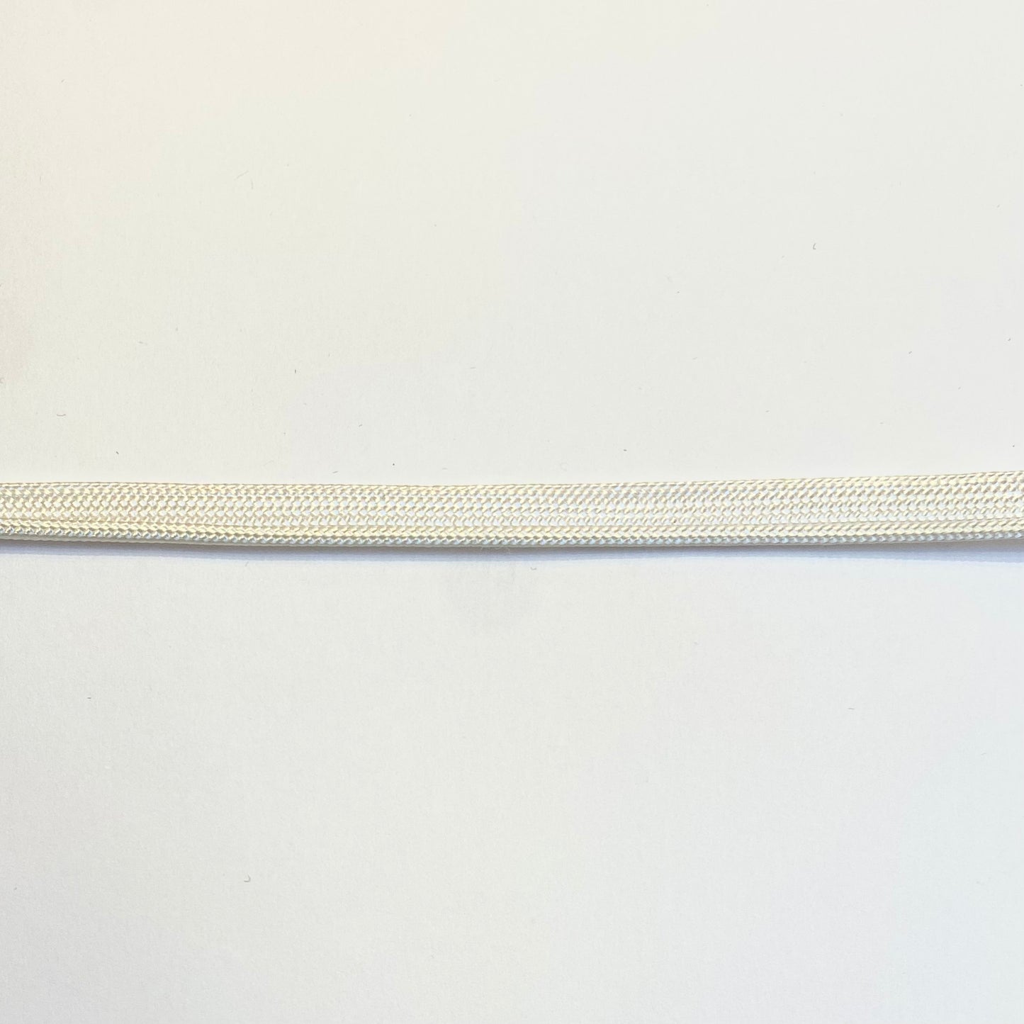 Blank tittebånd 7 mm
