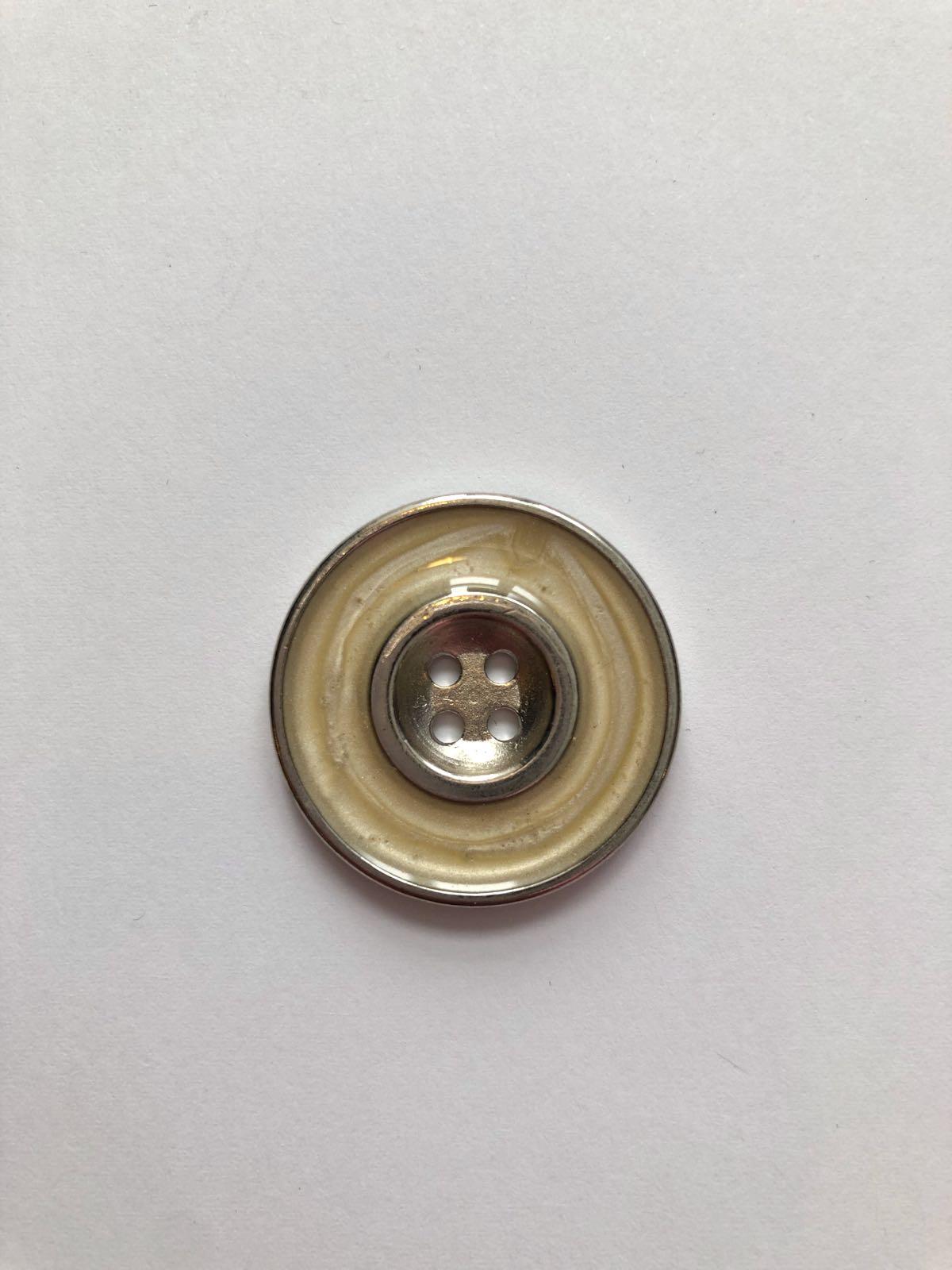 Metal button with enamel 27 mm