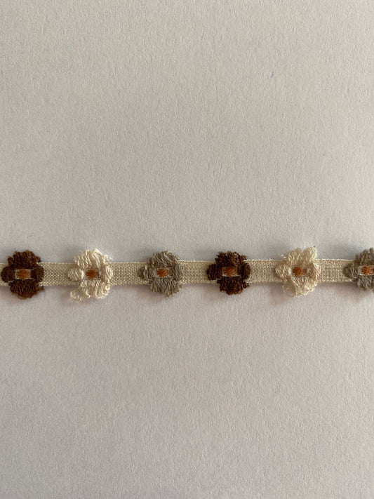 Woven ribbon with flowers 9 mm
